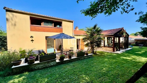 Image d'un maison 8 pièces 187 m² à 456750€ à saint-jean-de-boiseau (44640)