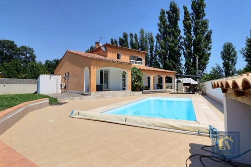 Image d'un maison 6 pièces 195 m² à 599000€ à le soler (66270)