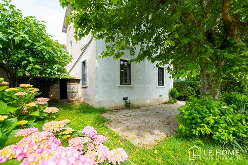 Image d'un appartement 4 pièces 79 m² à 350000€ à tassin-la-demi-lune (69160)