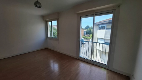Image d'un appartement 4 pièces 74 m² à 164000€ à dax (40100)