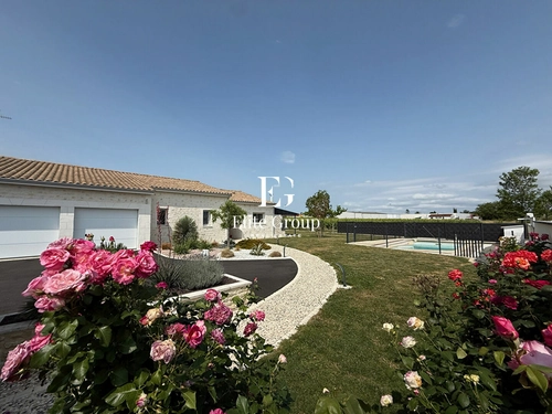 Image d'un maison 5 pièces 126 m² à 420000€ à jarnac (16200)