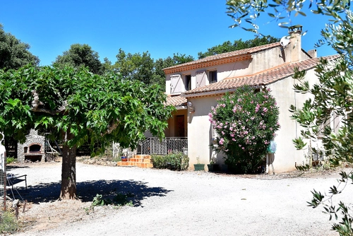 Image d'un maison 4 pièces 135 m² à 630000€ à sarrians (84260)