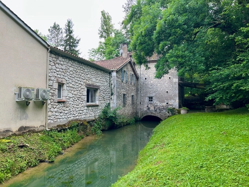 Image d'un maison 10 pièces 434 m² à 474000€ à monbalen (47340)