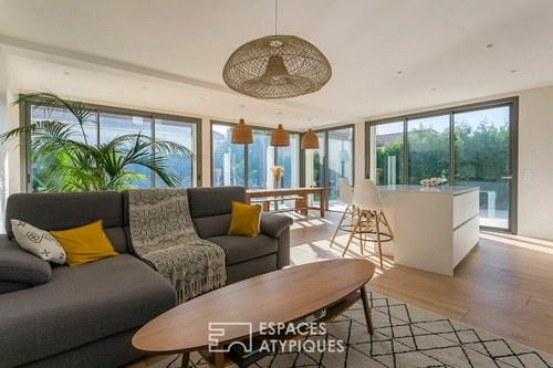 Image d'un maison meublée 5 pièces 215 m² à 2700€ à bron (69500)