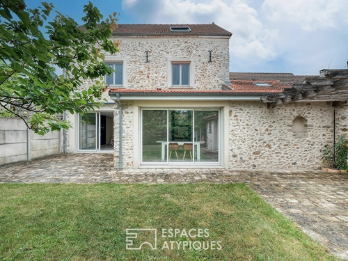 Image d'un maison 8 pièces 218 m² à 620000€ à la ville-du-bois (91620)