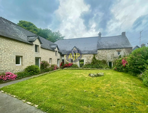 Image d'un maison 8 pièces 225 m² à 415700€ à pontivy (56300)