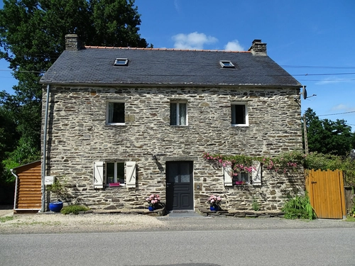 Image d'un maison 6 pièces 126 m² à 178000€ à maël-carhaix (22340)