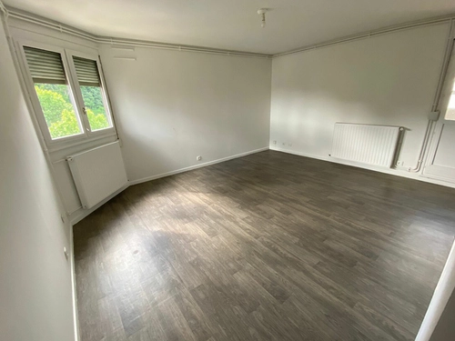 Image d'un appartement 2 pièces 61 m² à 541.92€ à rive-de-gier (42800)