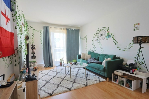 Image d'un appartement 2 pièces 49 m² à 166500€ à saint-cyr-sur-loire (37540)