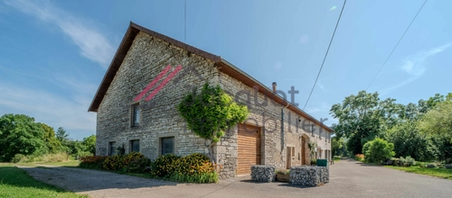 Image d'un maison 10 pièces 450 m² à 348000€ à bonnefontaine (39800)