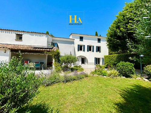 Image d'un maison 9 pièces 238 m² à 550000€ à montélimar (26200)