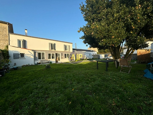 Image d'un maison 4 pièces 142 m² à 231900€ à tonnay-charente (17430)