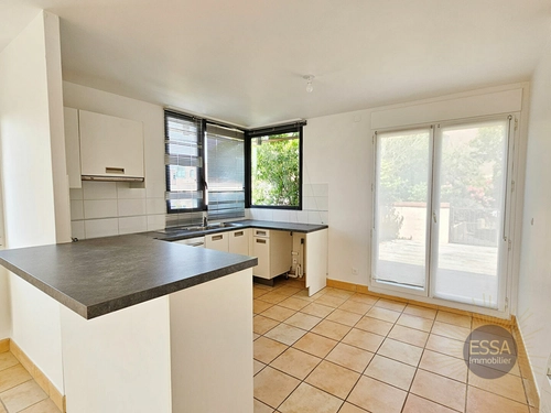 Image d'un appartement 5 pièces 100 m² à 2310€ à noisy-le-roi (78590)