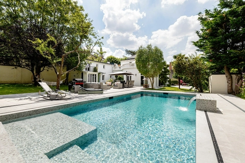 Image d'un maison 14 pièces 650 m² à 2600000€ à le raincy (93340)