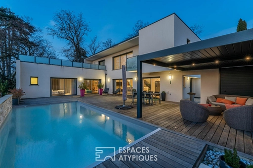 Image d'un maison 6 pièces 300 m² à 1250000€ à limonest (69760)