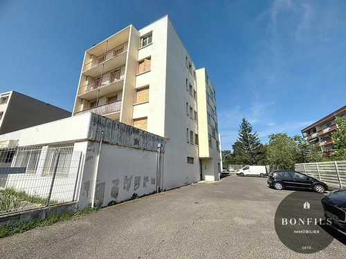 Image d'un appartement 2 pièces 39 m² à 502.3€ à avignon (84000)