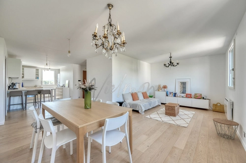 Image d'un appartement 5 pièces 103 m² à 745000€ à saint-germain-en-laye (78100)