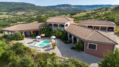 Image d'un maison 9 pièces 300 m² à 790000€ à villeneuve-de-berg (07170)