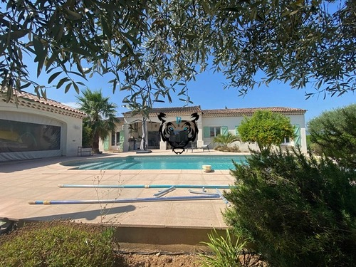 Image d'un maison 5 pièces 150 m² à 640000€ à le muy (83490)