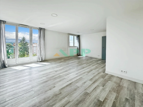 Image d'un appartement 5 pièces 81 m² à 199000€ à ablon-sur-seine (94480)