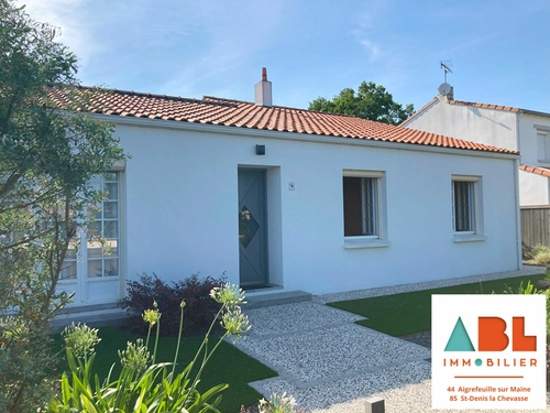 Image d'un maison 6 pièces 105 m² à 301600€ à aigrefeuille-sur-maine (44140)