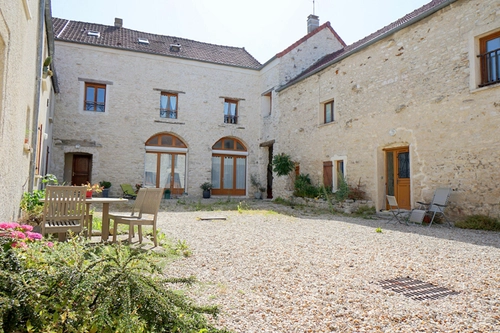 Image d'un appartement 2 pièces 52 m² à 154000€ à guerville (78930)