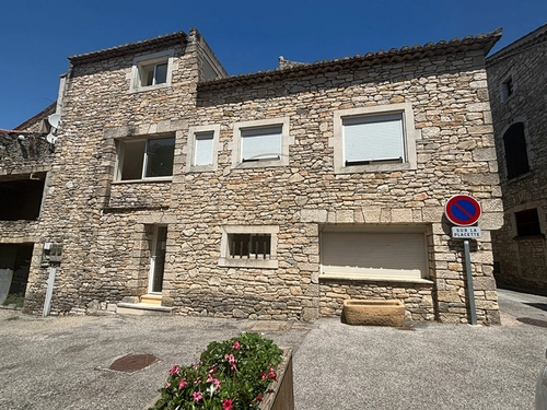 Image d'un maison 8 pièces 148 m² à 160000€ à barjac (09190)