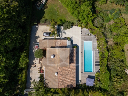 Image d'un maison 6 pièces 266 m² à 3480000€ à villeneuve-loubet (06270)