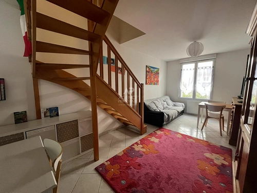 Image d'un appartement 4 pièces 79 m² à 325000€ à houilles (78800)