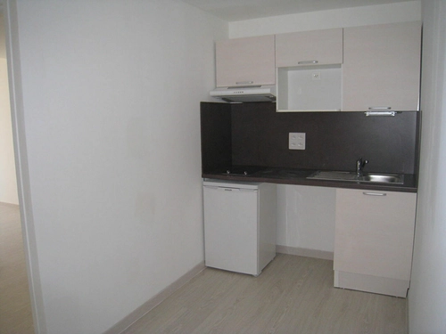 Image d'un appartement 2 pièces 40 m² à 77000€ à le luc (83340)