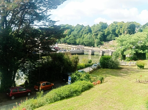 Image d'un appartement 4 pièces 81 m² à 395200€ à auray (56400)