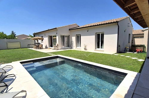 Image d'un maison 5 pièces 106 m² à 399000€ à carpentras (84200)