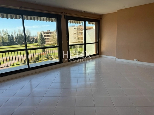 Image d'un appartement 3 pièces 84 m² à 355000€ à noisy-le-roi (78590)