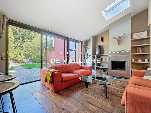 Image d'un maison 8 pièces 206 m² à 1040000€ à nanterre (92000)