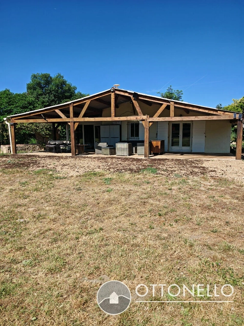 Image d'un maison 4 pièces 76 m² à 455000€ à roquebrune-sur-argens (83520)