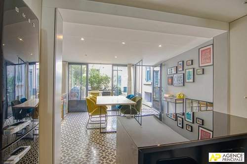 Image d'un maison 6 pièces 118 m² à 1090000€ à versailles (78000)