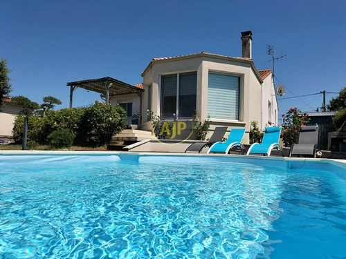 Image d'un maison 6 pièces 120 m² à 319900€ à tonnay-charente (17430)