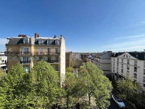 Image d'un appartement 5 pièces 122 m² à 936000€ à suresnes (92150)