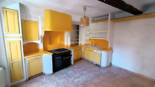 Image d'un maison 5 pièces 118 m² à 190000€ à besse-sur-issole (83890)