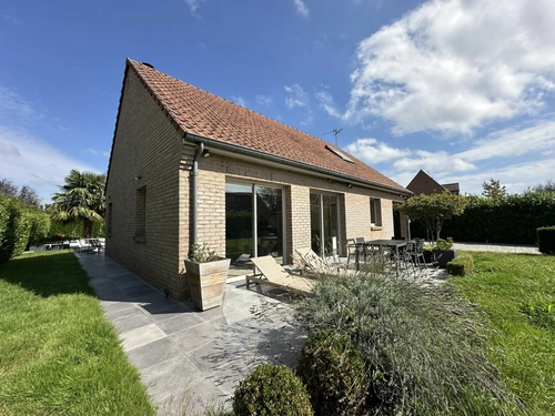 Image d'un maison 8 pièces 220 m² à 648900€ à mérignies (59710)