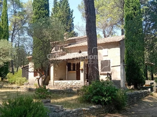 Image d'un maison 3 pièces 77 m² à 460000€ à saint-étienne-du-grès (13103)