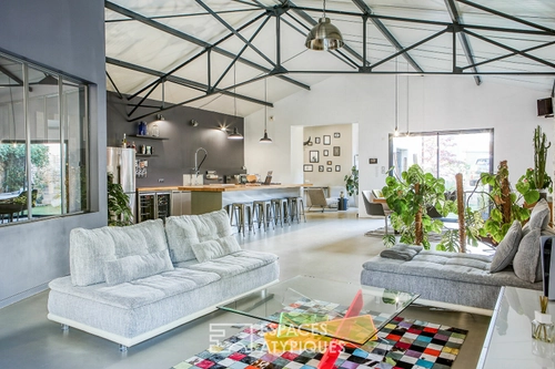 Image d'un maison 6 pièces 218 m² à 485000€ à cholet (49300)