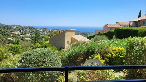 Image d'un maison 4 pièces 69 m² à 630000€ à les issambres (83380)