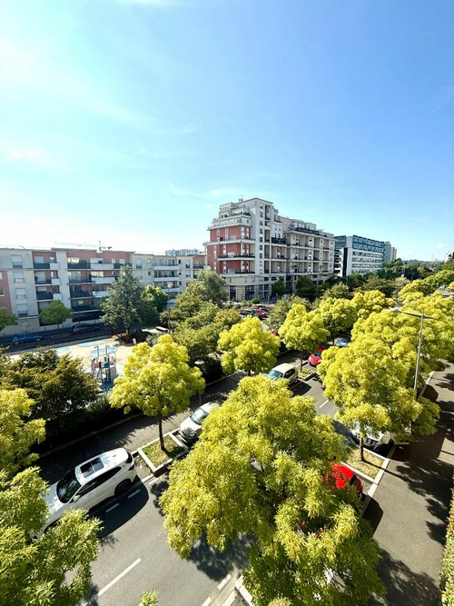 Image d'un appartement 4 pièces 63 m² à 252000€ à bobigny (93000)