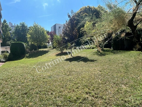 Image d'un appartement 3 pièces 60 m² à 220000€ à caluire-et-cuire (69300)
