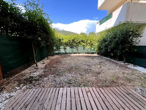 Image d'un appartement 2 pièces 40 m² à 120000€ à le luc (83340)