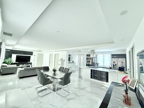 Image d'un maison 5 pièces 110 m² à 485000€ à marignane (13700)