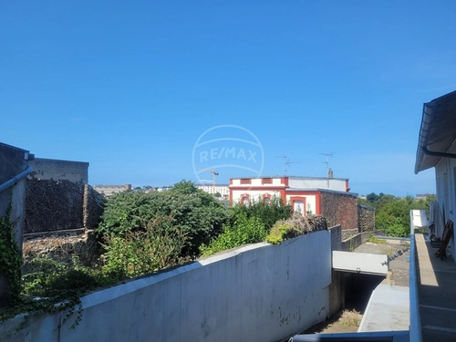 Image d'un appartement 1 pièce 27 m² à 375€ à granville (50400)