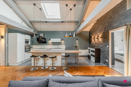 Image d'un appartement 4 pièces 163 m² à 380000€ à jonage (69330)