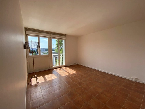 Image d'un appartement 3 pièces 56 m² à 135000€ à viry-châtillon (91170)